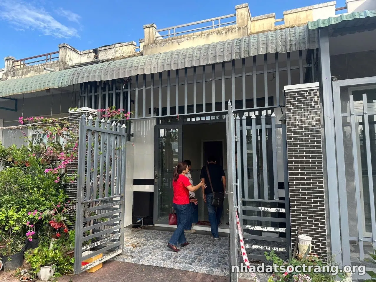 Bán nhà D6 khu dân cư 5A – View công viên – giá 1,35 tỷ
