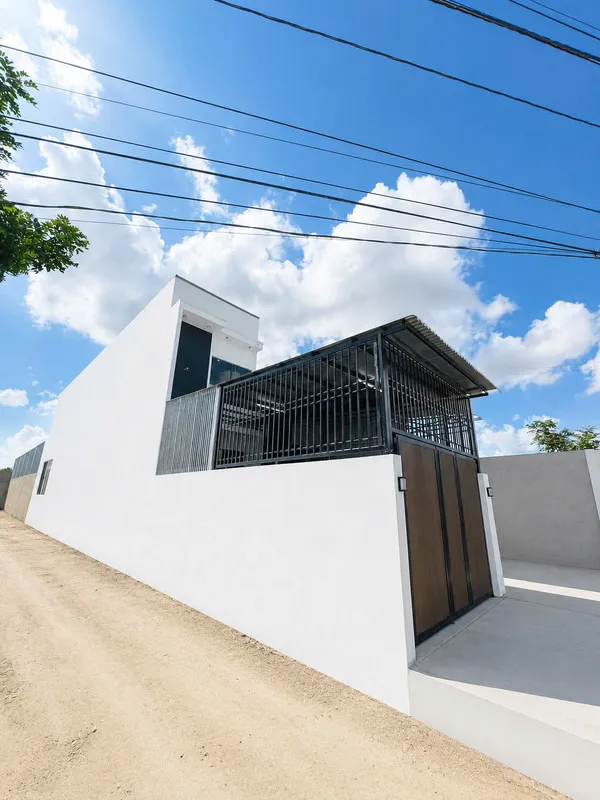Bán nhà Mặt Tiền Phan Văn Chiêu - Kênh Quảng Khuôn nhà mới 100%