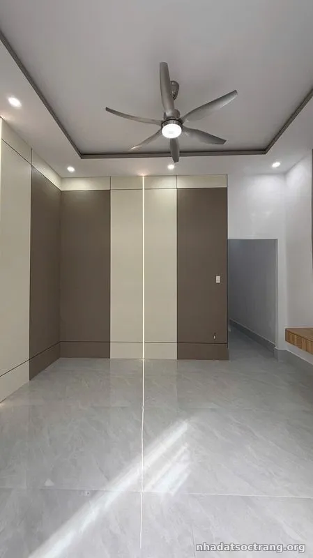 Chỉ 1 tỷ 250 – nhà 2 PN  gần vincom, trung tâm sóc trăng