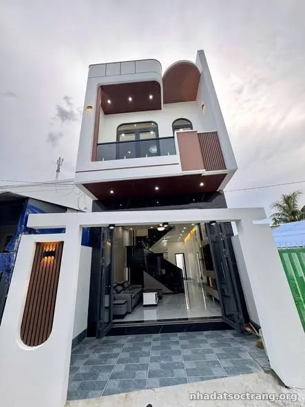 Bài viết của Nhân Lộc